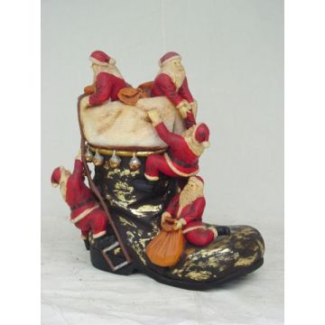 Weihnachtsmänner auf Nikolausstiefel verkleinert