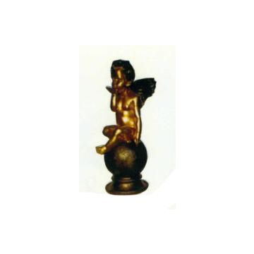 sitzender Engel auf Kugel gold verkleinert